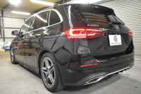 メルセデスベンツ Bクラス B200d AMGﾗｲﾝ AMGﾚｻﾞｰｴｸｽｸﾙｰｼﾌﾞP ｱﾄﾞﾊﾞﾝｽﾄﾞP ﾚｰﾀﾞｰｾｰﾌﾃｨP  ﾋｰﾀｰ付黒灰革 HUD 360ｶﾒﾗ ｱﾄﾞﾊﾞﾝｽﾄﾞｻｳﾝﾄﾞ ﾃﾞｨｽﾄﾛﾆｯｸ ﾌﾞﾗｲﾝﾄﾞｽﾎﾟｯﾄ ﾚｰﾝｷｰﾌﾟ AMGｴｱﾛ18AW ﾏﾙﾁLEDﾍｯﾄﾞﾗｲﾄ MBUXﾅﾋﾞTV ﾌｯﾄｹﾞｰﾄ 2年保証