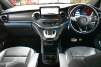 メルセデスベンツ Vクラス V220d ｱﾊﾞﾝｷﾞｬﾙﾄﾞﾛﾝｸﾞ AMGﾗｲﾝ ﾚｰﾀﾞｰP  1ｵｰﾅｰ車両 2.2L直4ﾀｰﾎﾞ ﾊﾟﾉﾗﾏｻﾝﾙｰﾌ  ﾋｰﾀｰ黒革 ﾃﾞｨｽﾄﾛ BSM Lｷｰﾌﾟ AMGｴｱﾛ19AW 両側電動ｽﾗｲﾄﾞ ﾌﾞﾙﾒS 電動Rｹﾞｰﾄ 地ﾃﾞｼﾞ360ｶﾒﾗ 2年保証