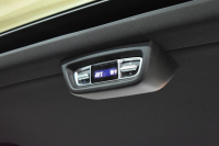 メルセデスベンツ Vクラス V220d ｱﾊﾞﾝｷﾞｬﾙﾄﾞﾛﾝｸﾞ AMGﾗｲﾝ ﾚｰﾀﾞｰP  1ｵｰﾅｰ車両 2.2L直4ﾀｰﾎﾞ ﾊﾟﾉﾗﾏｻﾝﾙｰﾌ  ﾋｰﾀｰ黒革 ﾃﾞｨｽﾄﾛ BSM Lｷｰﾌﾟ AMGｴｱﾛ19AW 両側電動ｽﾗｲﾄﾞ ﾌﾞﾙﾒS 電動Rｹﾞｰﾄ 地ﾃﾞｼﾞ360ｶﾒﾗ 2年保証