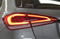 メルセデスベンツ Aクラス A180 Edition1 ﾚｰﾀﾞｰSP 限定250台 MEｺﾈｸﾄ MBUXｼｽﾃﾑ Edition1専用内装 ﾃﾞｨｽﾄﾛ BSM Lﾁｪﾝｼﾞ AMGｴｱﾛ19AW ﾏﾙﾁLED ｷｰGO PTS HUD 10.25ｲﾝﾁｺｯｸﾋﾟｯﾄﾃﾞｨｽﾌﾟﾚｲ 対話式ﾅﾋﾞTV 360ｶﾒﾗ 2年保証