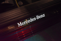 メルセデスベンツ Aクラス A180 Edition1 ﾚｰﾀﾞｰSP 限定250台 MEｺﾈｸﾄ MBUXｼｽﾃﾑ Edition1専用内装 ﾃﾞｨｽﾄﾛ BSM Lﾁｪﾝｼﾞ AMGｴｱﾛ19AW ﾏﾙﾁLED ｷｰGO PTS HUD 10.25ｲﾝﾁｺｯｸﾋﾟｯﾄﾃﾞｨｽﾌﾟﾚｲ 対話式ﾅﾋﾞTV 360ｶﾒﾗ 2年保証