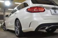 メルセデスベンツ Cクラス C200ﾜｺﾞﾝ AVG AMGﾗｲﾝ ﾚｰﾀﾞｰSP 後期型 9速 ﾐｰｺﾈｸﾄ ﾃﾞｨｽﾄﾛ LﾁｪﾝｼﾞﾌﾞﾗｲﾝﾄﾞS  誤発進 ﾋｰﾀｰ黒革 AMGｴｱﾛ18AW ｷｰﾚｽGo PTS 電動Rｹﾞｰﾄ 地ﾃﾞｼﾞBｶﾒﾗ 2年保証