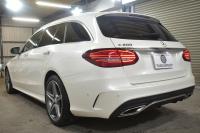 メルセデスベンツ Cクラス C200ﾜｺﾞﾝ AVG AMGﾗｲﾝ ﾚｰﾀﾞｰSP 後期型 9速 ﾐｰｺﾈｸﾄ ﾃﾞｨｽﾄﾛ LﾁｪﾝｼﾞﾌﾞﾗｲﾝﾄﾞS  誤発進 ﾋｰﾀｰ黒革 AMGｴｱﾛ18AW ｷｰﾚｽGo PTS 電動Rｹﾞｰﾄ 地ﾃﾞｼﾞBｶﾒﾗ 2年保証