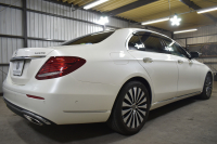 メルセデスベンツ Eクラス E400 4ﾏﾁｯｸ EXCLUSIVE ｴｸｽｸﾙｰｼﾌﾞPKG ﾚｰﾀﾞｰｾｰﾌﾃｨP MEｺﾈｸﾄ 9速AT 333馬力V6 4WD ｳｯﾄﾞｲﾝﾃﾘｱ ﾊﾟﾉﾗﾏｻﾝﾙｰﾌ ﾋｰﾀｰｸｰﾗｰ黒革 ﾃﾞｨｽﾄﾛ BSM Lﾁｪﾝｼﾞ 専用18AW ｷｰﾚｽGO PTS ﾌｯﾄﾄﾗﾝｸ ﾌﾞﾙﾒｽﾀｰS 地ﾃﾞｼﾞﾅﾋﾞ 360ｶﾒﾗ 2年保証