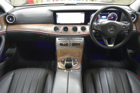 メルセデスベンツ Eクラス E400 4ﾏﾁｯｸ EXCLUSIVE ｴｸｽｸﾙｰｼﾌﾞPKG ﾚｰﾀﾞｰｾｰﾌﾃｨP MEｺﾈｸﾄ 9速AT 333馬力V6 4WD ｳｯﾄﾞｲﾝﾃﾘｱ ﾊﾟﾉﾗﾏｻﾝﾙｰﾌ ﾋｰﾀｰｸｰﾗｰ黒革 ﾃﾞｨｽﾄﾛ BSM Lﾁｪﾝｼﾞ 専用18AW ｷｰﾚｽGO PTS ﾌｯﾄﾄﾗﾝｸ ﾌﾞﾙﾒｽﾀｰS 地ﾃﾞｼﾞﾅﾋﾞ 360ｶﾒﾗ 2年保証