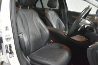 メルセデスベンツ Eクラス E400 4ﾏﾁｯｸ EXCLUSIVE ｴｸｽｸﾙｰｼﾌﾞPKG ﾚｰﾀﾞｰｾｰﾌﾃｨP MEｺﾈｸﾄ 9速AT 333馬力V6 4WD ｳｯﾄﾞｲﾝﾃﾘｱ ﾊﾟﾉﾗﾏｻﾝﾙｰﾌ ﾋｰﾀｰｸｰﾗｰ黒革 ﾃﾞｨｽﾄﾛ BSM Lﾁｪﾝｼﾞ 専用18AW ｷｰﾚｽGO PTS ﾌｯﾄﾄﾗﾝｸ ﾌﾞﾙﾒｽﾀｰS 地ﾃﾞｼﾞﾅﾋﾞ 360ｶﾒﾗ 2年保証