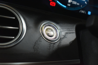 メルセデスベンツ Eクラス E200 ｽﾎﾟｰﾂ ｴｸｽｸﾙｰｼﾌﾞAMGﾗｲﾝｲﾝﾃﾘｱP ﾚｰﾀﾞｰｾｰﾌﾃｨP 後期型 ﾊﾟﾉﾗﾏｻﾝﾙｰﾌ MEｺﾈｸﾄ 燃費13.1KM 全席ﾋｰﾀｰ黒革 ﾃﾞｨｽﾄﾛ BSM Lﾁｪﾝｼﾞ AMGｴｱﾛ19AW ｷｰﾚｽGO ﾊﾟｰｸﾄﾛ HUD ﾌﾞﾙﾒS ﾏﾙﾁｶﾗｰｱﾝﾋﾞｴﾝﾄ 対話式ﾅﾋﾞ 360ｶﾒﾗ 2年保証