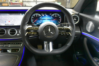 メルセデスベンツ Eクラス E200 ｽﾎﾟｰﾂ ｴｸｽｸﾙｰｼﾌﾞAMGﾗｲﾝｲﾝﾃﾘｱP ﾚｰﾀﾞｰｾｰﾌﾃｨP 後期型 ﾊﾟﾉﾗﾏｻﾝﾙｰﾌ MEｺﾈｸﾄ 燃費13.1KM 全席ﾋｰﾀｰ黒革 ﾃﾞｨｽﾄﾛ BSM Lﾁｪﾝｼﾞ AMGｴｱﾛ19AW ｷｰﾚｽGO ﾊﾟｰｸﾄﾛ HUD ﾌﾞﾙﾒS ﾏﾙﾁｶﾗｰｱﾝﾋﾞｴﾝﾄ 対話式ﾅﾋﾞ 360ｶﾒﾗ 2年保証