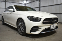 メルセデスベンツ Eクラス E200 ｽﾎﾟｰﾂ ｴｸｽｸﾙｰｼﾌﾞAMGﾗｲﾝｲﾝﾃﾘｱP ﾚｰﾀﾞｰｾｰﾌﾃｨP 後期型 1ｵｰﾅｰ ﾊﾟﾉﾗﾏｻﾝﾙｰﾌ ﾌﾞﾙﾒS MEｺﾈｸﾄ 燃費13.1KM 全席ﾋｰﾀｰ黒革 ﾃﾞｨｽﾄﾛ BSM Lﾁｪﾝｼﾞ AMGｴｱﾛ19AW ｷｰﾚｽGO ﾊﾟｰｸﾄﾛ HUD  ﾏﾙﾁｶﾗｰｱﾝﾋﾞｴﾝﾄ 対話式ﾅﾋﾞ 360ｶﾒﾗ 2年保証