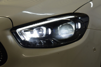 メルセデスベンツ Eクラス E200 ｽﾎﾟｰﾂ ｴｸｽｸﾙｰｼﾌﾞAMGﾗｲﾝｲﾝﾃﾘｱP ﾚｰﾀﾞｰｾｰﾌﾃｨP 後期型 1ｵｰﾅｰ ﾊﾟﾉﾗﾏｻﾝﾙｰﾌ ﾌﾞﾙﾒS MEｺﾈｸﾄ 燃費13.1KM 全席ﾋｰﾀｰ黒革 ﾃﾞｨｽﾄﾛ BSM Lﾁｪﾝｼﾞ AMGｴｱﾛ19AW ｷｰﾚｽGO ﾊﾟｰｸﾄﾛ HUD  ﾏﾙﾁｶﾗｰｱﾝﾋﾞｴﾝﾄ 対話式ﾅﾋﾞ 360ｶﾒﾗ 2年保証