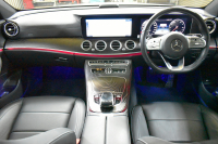 メルセデスベンツ Eクラス E350e AVG ｽﾎﾟｰﾂ ｴｸｽｸﾙｰｼﾌﾞP ﾚｰﾀﾞｰｾｰﾌﾃｨP PHV ﾊﾟﾉﾗﾏｻﾝﾙｰﾌ 全席ﾋｰﾀｰ黒革 ﾃﾞｨｽﾄﾛ ﾚｰﾝﾁｪﾝｼﾞ ﾌﾞﾗｲﾝﾄﾞｽﾎﾟｯﾄ AMGｴｱﾛ19AW ｷｰGO PTS ﾌｯﾄｹﾞｰﾄ ﾌﾞﾙﾒｽﾀｰ 地デジ360ｶﾒ 2年保証