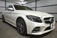 メルセデスベンツ Cクラス C200 ﾛｰﾚｳｽｴﾃﾞｨｼｮﾝ ｽﾎﾟｰﾂ+P ﾚｰﾀﾞｰｾｰﾌﾃｨP 特別仕様 BSG搭載 ﾊﾟﾉﾗﾏｻﾝﾙｰﾌ ﾋｰﾀｰ黒革 ﾃﾞｨｽﾄﾛ BSM Lｷｰﾌﾟ AMGｴｱﾛ18AW ｷｰﾚｽGo PTS 液晶ﾒｰﾀｰ  LEDﾍｯﾄﾞﾗｲﾄ 地ﾃﾞｼﾞﾅﾋﾞ Bｶﾒﾗ 2年保証