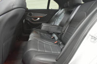 メルセデスベンツ Cクラス C220dAVG AMGﾗｲﾝ ﾍﾞｰｼｯｸP ﾚｰﾀﾞｰｾｰﾌﾃｨP 2.2ﾘｯﾀｰ/ﾃﾞｨｰｾﾞﾙ 170馬力 燃費20.3㎞ 9速  ﾋｰﾀｰ黒革 ﾃﾞｨｽﾄﾛ BSM Lｷｰﾌﾟ AMGｴｱﾛ18AW ｷｰﾚｽGo ﾊﾟｰｸﾄﾛ LEDﾍｯﾄﾞﾗｲﾄ 地ﾃﾞｼﾞﾅﾋﾞ Bｶﾒﾗ 2年保証