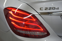 メルセデスベンツ Cクラス C220dAVG AMGﾗｲﾝ ﾍﾞｰｼｯｸP ﾚｰﾀﾞｰｾｰﾌﾃｨP 2.2ﾘｯﾀｰ/ﾃﾞｨｰｾﾞﾙ 170馬力 燃費20.3㎞ 9速  ﾋｰﾀｰ黒革 ﾃﾞｨｽﾄﾛ BSM Lｷｰﾌﾟ AMGｴｱﾛ18AW ｷｰﾚｽGo ﾊﾟｰｸﾄﾛ LEDﾍｯﾄﾞﾗｲﾄ 地ﾃﾞｼﾞﾅﾋﾞ Bｶﾒﾗ 2年保証