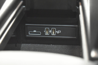 AMG Eクラス E53 4ﾏﾁｯｸ+ ﾜｺﾞﾝ ｴｸｽｸﾙｰｼﾌﾞ ﾚｰﾀﾞｰｾｰﾌﾃｨP 1ｵｰﾅｰ ﾊﾟﾉﾗﾏｻﾝﾙｰﾌ ﾌﾞﾙﾒｽﾀｰ ﾋｰﾀｰｸｰﾗｰ黒革 ｼﾙﾊﾞｰｽﾃｯﾁ内装 ﾃﾞｨｽﾄﾛ BSM Lﾁｪﾝｼﾞ AMGｴｱﾛ20AW PTS MEｺﾈｸﾄ HUD ﾌｯﾄｹﾞｰﾄ 地ﾃﾞｼﾞﾅﾋﾞ 360ｶﾒﾗ 2年保証