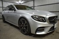 AMG Eクラス E53 4ﾏﾁｯｸ+ ﾜｺﾞﾝ ｴｸｽｸﾙｰｼﾌﾞ ﾚｰﾀﾞｰｾｰﾌﾃｨP 1ｵｰﾅｰ ﾊﾟﾉﾗﾏｻﾝﾙｰﾌ ﾌﾞﾙﾒｽﾀｰ ﾋｰﾀｰｸｰﾗｰ黒革 ｼﾙﾊﾞｰｽﾃｯﾁ内装 ﾃﾞｨｽﾄﾛ BSM Lﾁｪﾝｼﾞ AMGｴｱﾛ20AW PTS MEｺﾈｸﾄ HUD ﾌｯﾄｹﾞｰﾄ 地ﾃﾞｼﾞﾅﾋﾞ 360ｶﾒﾗ 2年保証