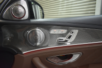 メルセデスベンツ Eクラス E43 4M ｴｸｽｸﾙｰｼﾌﾞ ﾚｰﾀﾞｰｾｰﾌﾃｨP ﾐｰｺﾈｸﾄ ﾊﾟﾉﾗﾏｻﾝﾙｰﾌ 全席ﾋｰﾀｰ茶革 ﾃﾞｨｽﾄﾛﾆｯｸ ﾌﾞﾗｲﾝﾄﾞｽﾎﾟｯﾄ ﾚｰﾝﾁｪﾝｼﾞA AMGｴｱﾛ20AW ﾌﾞﾙﾒS 地ﾃﾞｼﾞ360ｶﾒﾗ 2年保証