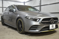 メルセデスベンツ Aクラス A180 Edition1 ﾚｰﾀﾞｰSP 限定250台 MEｺﾈｸﾄ MBUXｼｽﾃﾑ Edition1専用内装 ﾃﾞｨｽﾄﾛ BSM Lﾁｪﾝｼﾞ AMGｴｱﾛ19AW ﾏﾙﾁLED ｷｰGO PTS HUD 10.25ｲﾝﾁｺｯｸﾋﾟｯﾄﾃﾞｨｽﾌﾟﾚｲ 対話式ﾅﾋﾞTV 360ｶﾒﾗ 2年保証