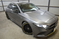 メルセデスベンツ Aクラス A180 Edition1 ﾚｰﾀﾞｰSP 限定250台 MEｺﾈｸﾄ MBUXｼｽﾃﾑ Edition1専用内装 ﾃﾞｨｽﾄﾛ BSM Lﾁｪﾝｼﾞ AMGｴｱﾛ19AW ﾏﾙﾁLED ｷｰGO PTS HUD 10.25ｲﾝﾁｺｯｸﾋﾟｯﾄﾃﾞｨｽﾌﾟﾚｲ 対話式ﾅﾋﾞTV 360ｶﾒﾗ 2年保証