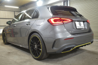 メルセデスベンツ Aクラス A180 Edition1 ﾚｰﾀﾞｰSP 限定250台 MEｺﾈｸﾄ MBUXｼｽﾃﾑ Edition1専用内装 ﾃﾞｨｽﾄﾛ BSM Lﾁｪﾝｼﾞ AMGｴｱﾛ19AW ﾏﾙﾁLED ｷｰGO PTS HUD 10.25ｲﾝﾁｺｯｸﾋﾟｯﾄﾃﾞｨｽﾌﾟﾚｲ 対話式ﾅﾋﾞTV 360ｶﾒﾗ 2年保証