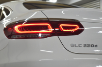 メルセデスベンツ GLCクーペ GLC220d 4ﾏﾁｯｸ ｸｰﾍﾟ AMGﾗｲﾝ ﾚｻﾞｰｴｸｽｸﾙｰｼﾌﾞ ﾚｰﾀﾞｰｾｰﾌﾃｨP 後期型 ｻﾝﾙｰﾌ 全席ﾋｰﾀｰ&ｸｰﾗｰ黒革 ﾃﾞｨｽﾄﾛﾆｯｸﾌﾟﾗｽ ﾌﾞﾗｲﾝﾄﾞｽﾎﾟｯﾄ ﾚｰﾝｷｰﾌﾟ AMGｴｱﾛ19AW ｷｰGO PTS ﾌｯﾄｹﾞｰﾄ HUD ﾌﾞﾙﾒｽﾀｰS 地ﾃﾞｼﾞﾅﾋﾞ 360ｶﾒﾗ 2年保証