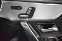 メルセデスベンツ Aクラス A180 Edition1 ﾚｰﾀﾞｰSP 限定100台 1ｵｰﾅｰ MEｺﾈｸﾄ MBUXｼｽﾃﾑ Edition1専用内装 ﾃﾞｨｽﾄﾛﾆｯｸﾌﾟﾗｽ ﾌﾞﾗｲﾝﾄﾞｽﾎﾟｯﾄ ﾚｰﾝﾁｪﾝｼﾞ AMGｴｱﾛ19AW ﾏﾙﾁLED ｷｰGO PTS HUD 10.25ｲﾝﾁｺｯｸﾋﾟｯﾄﾃﾞｨｽﾌﾟﾚｲ 360ｶﾒﾗ 2年保証