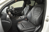 メルセデスベンツ Cクラス C220d AVG AMGﾗｲﾝ ﾚｻﾞｰｴｸｽｸﾙｰｼﾌﾞ ﾚｰﾀﾞｰｾｰﾌﾃｨP 後期型 ﾌﾞﾙﾒｽﾀｰS MEｺﾈｸﾄ ﾋｰﾀｰ黒本革 ﾌｯﾄﾄﾗﾝｸ HUD ﾃﾞｨｽﾄﾛ BSM Lﾁｪﾝｼﾞ 誤発進 AMGｴｱﾛ18AW ｷｰﾚｽGO ﾊﾟｰｸﾄﾛ LEDﾍｯﾄﾞﾗｲﾄ ﾏﾙﾁｱﾝﾋﾞｴﾝﾄ 地ﾃﾞｼﾞﾅﾋﾞBｶﾒﾗ 2年保証