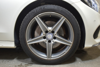 メルセデスベンツ Cクラス C200AVG AMGﾗｲﾝ ﾚｻﾞｰｴｸｽｸﾙｰｼﾌﾞ ﾚｰﾀﾞｰｾｰﾌﾃｨP 2年保証 高出力Eg ﾋｰﾀｰ黒本革  ﾃﾞｨｽﾄﾛﾆｯｸ ﾌﾞﾗｲﾝﾄﾞS ｷ-ﾚｽGo AMGｴｱﾛ18AW 電動Fﾄﾗﾝｸ ﾍｯﾄﾞUPﾃﾞｨｽﾌﾟﾚｲ 地ﾃﾞｼﾞBｶﾒ