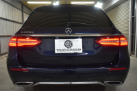 メルセデスベンツ Eクラス E220d ﾜｺﾞﾝ AVG ｽﾎﾟｰﾂ本革仕様 ﾚｰﾀﾞｰSP 2年保証  全席ﾋｰﾀｰ黒革 ﾃﾞｨｽﾄﾛ ﾌﾞﾗｲﾝﾄﾞS ﾚｰﾝﾁｪﾝｼﾞA ｷｰﾚｽGO AMGｴｱﾛ19AW 自動Fｹﾞｰﾄ ﾌﾞﾙﾒｽﾀｰ 地ﾃﾞｼﾞ360ｶﾒ