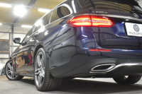 メルセデスベンツ Eクラス E220d ﾜｺﾞﾝ AVG ｽﾎﾟｰﾂ本革仕様 ﾚｰﾀﾞｰSP 2年保証  全席ﾋｰﾀｰ黒革 ﾃﾞｨｽﾄﾛ ﾌﾞﾗｲﾝﾄﾞS ﾚｰﾝﾁｪﾝｼﾞA ｷｰﾚｽGO AMGｴｱﾛ19AW 自動Fｹﾞｰﾄ ﾌﾞﾙﾒｽﾀｰ 地ﾃﾞｼﾞ360ｶﾒ