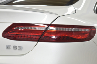 AMG Eクラス E53 4ﾏﾁｯｸ+ｸｰﾍﾟ ｴｸｽｸﾙｰｼﾌﾞ ﾚｰﾀﾞｰｾｰﾌﾃｨP 3.0ﾘｯﾀｰ/435馬力 MEｺﾈｸﾄ 9速AT 4WD ﾊﾟﾉﾗﾏｻﾝﾙｰﾌ ﾋｰﾀｰｸｰﾗｰ赤黒革 ﾃﾞｨｽﾄﾛ BSM Lﾁｪﾝｼﾞ AMGｴｱﾛ20AW ｷｰﾚｽGO PTS ﾌﾞﾙﾒｽﾀｰ HUD ﾌｯﾄﾄﾗﾝｸ LEDﾍｯﾄﾞﾗｲﾄ 地ﾃﾞｼﾞﾅﾋﾞ 360ｶﾒﾗ 2年保証