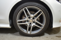 メルセデスベンツ Eクラス E250 AVG AMGｽﾎﾟｰﾂ ﾚｰﾀﾞｰｾｰﾌﾃｨP 後期 ﾊﾟﾉﾗﾏｻﾝﾙｰﾌ ﾋｰﾀｰ黒半革 ﾃﾞｨｽﾄﾛ ﾌﾞﾗｲﾝﾄﾞｽﾎﾟｯﾄ Lｷｰﾌﾟ ｷｰﾚｽGo AMGｴｱﾛ18AW ﾊﾟｰｸﾄﾛ LEDﾍｯﾄﾞ 駐車支援 地ﾃﾞｼﾞﾅﾋﾞ 360ｶﾒﾗ 2年保証