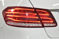 メルセデスベンツ Eクラス E250 AVG AMGｽﾎﾟｰﾂ ﾚｰﾀﾞｰｾｰﾌﾃｨP 後期 ﾊﾟﾉﾗﾏｻﾝﾙｰﾌ ﾋｰﾀｰ黒半革 ﾃﾞｨｽﾄﾛ ﾌﾞﾗｲﾝﾄﾞｽﾎﾟｯﾄ Lｷｰﾌﾟ ｷｰﾚｽGo AMGｴｱﾛ18AW ﾊﾟｰｸﾄﾛ LEDﾍｯﾄﾞ 駐車支援 地ﾃﾞｼﾞﾅﾋﾞ 360ｶﾒﾗ 2年保証