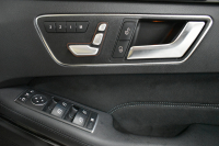 メルセデスベンツ Eクラス E250 AVG AMGｽﾎﾟｰﾂ ﾚｰﾀﾞｰｾｰﾌﾃｨP 後期 ﾊﾟﾉﾗﾏｻﾝﾙｰﾌ ﾋｰﾀｰ黒半革 ﾃﾞｨｽﾄﾛ ﾌﾞﾗｲﾝﾄﾞｽﾎﾟｯﾄ Lｷｰﾌﾟ ｷｰﾚｽGo AMGｴｱﾛ18AW ﾊﾟｰｸﾄﾛ LEDﾍｯﾄﾞ 駐車支援 地ﾃﾞｼﾞﾅﾋﾞ 360ｶﾒﾗ 2年保証