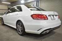 メルセデスベンツ Eクラス E250 AVG AMGｽﾎﾟｰﾂ ﾚｰﾀﾞｰｾｰﾌﾃｨP 後期 ﾊﾟﾉﾗﾏｻﾝﾙｰﾌ ﾋｰﾀｰ黒半革 ﾃﾞｨｽﾄﾛ ﾌﾞﾗｲﾝﾄﾞｽﾎﾟｯﾄ Lｷｰﾌﾟ ｷｰﾚｽGo AMGｴｱﾛ18AW ﾊﾟｰｸﾄﾛ LEDﾍｯﾄﾞ 駐車支援 地ﾃﾞｼﾞﾅﾋﾞ 360ｶﾒﾗ 2年保証