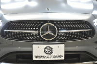 メルセデスベンツ Eクラス E200 ｽﾎﾟｰﾂ ｴｸｽｸﾙｰｼﾌﾞAMGﾗｲﾝｲﾝﾃﾘｱP ﾚｰﾀﾞｰｾｰﾌﾃｨP 後期型 ﾊﾟﾉﾗﾏｻﾝﾙｰﾌ ﾌﾞﾙﾒS MEｺﾈｸﾄ 全席ﾋｰﾀｰ黒革 ﾃﾞｨｽﾄﾛ BSM Lﾁｪﾝｼﾞ AMGｴｱﾛ19AW ｷｰﾚｽGO ﾊﾟｰｸﾄﾛ HUD  ﾏﾙﾁｶﾗｰｱﾝﾋﾞｴﾝﾄ 対話式ﾅﾋﾞ 360ｶﾒﾗ 2年保証