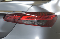 メルセデスベンツ Eクラス E200 ｽﾎﾟｰﾂ ｴｸｽｸﾙｰｼﾌﾞAMGﾗｲﾝｲﾝﾃﾘｱP ﾚｰﾀﾞｰｾｰﾌﾃｨP 後期型 ﾊﾟﾉﾗﾏｻﾝﾙｰﾌ ﾌﾞﾙﾒS MEｺﾈｸﾄ 全席ﾋｰﾀｰ黒革 ﾃﾞｨｽﾄﾛ BSM Lﾁｪﾝｼﾞ AMGｴｱﾛ19AW ｷｰﾚｽGO ﾊﾟｰｸﾄﾛ HUD  ﾏﾙﾁｶﾗｰｱﾝﾋﾞｴﾝﾄ 対話式ﾅﾋﾞ 360ｶﾒﾗ 2年保証