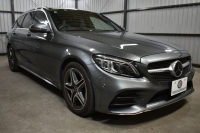 メルセデスベンツ Cクラス C200ﾜｺﾞﾝ AVG AMGﾗｲﾝ ﾊﾟﾉﾗﾏｻﾝﾙｰﾌ ﾚｰﾀﾞｰSP 後期型 ﾐｰｺﾈｸﾄ ﾃﾞｨｽﾄﾛ ﾚｰﾝﾁｪﾝｼﾞｱｼｽﾄ ﾌﾞﾗｲﾝﾄﾞS  ﾋｰﾀｰ黒革 AMGｴｱﾛ18AW ｷｰﾚｽGo PTS 電動Rｹﾞｰﾄ 地ﾃﾞｼﾞBｶﾒﾗ 2年保証