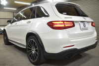 AMG GLC GLC43 4MATIC ﾚｻﾞｰｴｸｽｸﾙｰｼﾌﾞP ﾚｰﾀﾞｰｾｰﾌﾃｨP V6ﾂｲﾝﾀｰﾎﾞ/367馬力 ﾊﾟﾉﾗﾏｻﾝﾙｰﾌ 黒革 ﾌﾞﾙﾒｽﾀｰ HUD ﾃﾞｨｽﾄﾛﾆｯｸ ﾌﾞﾗｲﾝﾄﾞS ﾚｰﾝｷｰﾌﾟ ｴｱﾛ20AW ｻｲﾄﾞﾗﾝﾆﾝｸﾞﾎﾞｰﾄﾞ  HDDﾅﾋﾞTV 360ｶﾒﾗ ﾌｯﾄｹﾞｰﾄ 2年保証