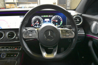 メルセデスベンツ Eクラス E350e AVG ｽﾎﾟｰﾂ ｴｸｽｸﾙｰｼﾌﾞP ﾚｰﾀﾞｰｾｰﾌﾃｨP PHV ﾊﾟﾉﾗﾏｻﾝﾙｰﾌ 全席ﾋｰﾀｰ黒革 ﾃﾞｨｽﾄﾛ ﾚｰﾝﾁｪﾝｼﾞ ﾌﾞﾗｲﾝﾄﾞｽﾎﾟｯﾄ AMGｴｱﾛ19AW ｷｰGO PTS ﾌｯﾄｹﾞｰﾄ ﾌﾞﾙﾒｽﾀｰ 地デジ360ｶﾒ 2年保証