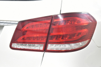 メルセデスベンツ Eクラス E250ﾜｺﾞﾝ AVG AMGｽﾎﾟｰﾂP ﾚｰﾀﾞｰｾｰﾌﾃｨP 後期 ﾊｰﾌﾚｻﾞｰ AMGｴｱﾛ18AW ﾃﾞｨｽﾄﾛﾆｯｸ ﾌﾞﾗｲﾝﾄﾞｽﾎﾟｯﾄ ﾚｰﾝｷｰﾌﾟ 純正HDDﾅﾋﾞTV  Bｶﾒﾗ ｷｰﾚｽGO ﾊﾟｰｸﾄﾛﾆｯｸ ｵｰﾄﾃｰﾙｹﾞｰﾄ LEDﾍｯﾄﾞﾗｲﾄ 2年保証