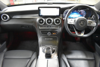 メルセデスベンツ Cクラス C220d ﾛｰﾚｳｽED 特別仕様 ﾚｰﾀﾞｰｾｰﾌﾃｨP 後期型 ﾃﾞｨｰｾﾞﾙﾀｰﾎﾞ194馬力 燃費18.9km MEｺﾈｸﾄ 9速 ﾋｰﾀｰ黒革 ﾌｯﾄﾄﾗﾝｸ HUD ﾃﾞｨｽﾄﾛ BSM Lﾁｪﾝｼﾞ 誤発進 AMGｴｱﾛ18AW ｷｰﾚｽGO ﾊﾟｰｸﾄﾛ LEDﾍｯﾄﾞﾗｲﾄ ﾏﾙﾁｱﾝﾋﾞｴﾝﾄ 地ﾃﾞｼﾞﾅﾋﾞﾊﾞｯｸｶﾒﾗ 2年保証