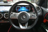 メルセデスベンツ GLB GLB200d 4ﾏﾁｯｸ AMGﾗｲﾝ 1ｵｰﾅｰ ﾊﾟﾉﾗﾏSR AMGﾚｻﾞｰEXC ﾋｰﾀｰ付赤黒ﾂｰﾄﾝ革 ﾅﾋﾞｹﾞｰｼｮﾝP MBUX 地ﾃﾞｼﾞ ﾏﾙﾁﾋﾞｰﾑLED ﾚｰﾀﾞｰｾｰﾌﾃｨP 8速 ﾃﾞｨｽﾄﾛ BSM Lｷｰﾌﾟ AMGｴｱﾛ ｷｰﾚｽGO PTS ﾌｯﾄﾄﾗﾝｸ 駐車支援 対話式ﾅﾋﾞ 360ｶﾒﾗ 19AW 2年保証