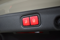 メルセデスベンツ Eクラス E200 ｽﾎﾟｰﾂ ｴｸｽｸﾙｰｼﾌﾞAMGﾗｲﾝｲﾝﾃﾘｱP ﾚｰﾀﾞｰｾｰﾌﾃｨP 後期型 MEｺﾈｸﾄ 燃費13.1KM 全席ﾋｰﾀｰ黒革 ﾃﾞｨｽﾄﾛ BSM Lﾁｪﾝｼﾞ AMGｴｱﾛ19AW ｷｰﾚｽGO ﾊﾟｰｸﾄﾛ HUD ﾌﾞﾙﾒS ﾏﾙﾁｶﾗｰｱﾝﾋﾞｴﾝﾄ 対話式ﾅﾋﾞ 360ｶﾒﾗ 2年保証