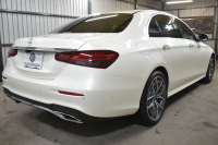 メルセデスベンツ Eクラス E200 ｽﾎﾟｰﾂ ｴｸｽｸﾙｰｼﾌﾞAMGﾗｲﾝｲﾝﾃﾘｱP ﾚｰﾀﾞｰｾｰﾌﾃｨP 後期型 MEｺﾈｸﾄ 燃費13.1KM 全席ﾋｰﾀｰ黒革 ﾃﾞｨｽﾄﾛ BSM Lﾁｪﾝｼﾞ AMGｴｱﾛ19AW ｷｰﾚｽGO ﾊﾟｰｸﾄﾛ HUD ﾌﾞﾙﾒS ﾏﾙﾁｶﾗｰｱﾝﾋﾞｴﾝﾄ 対話式ﾅﾋﾞ 360ｶﾒﾗ 2年保証