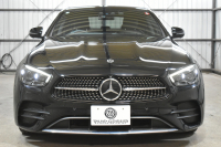 メルセデスベンツ Eクラス E200 ｽﾎﾟｰﾂ ｴｸｽｸﾙｰｼﾌﾞAMGﾗｲﾝｲﾝﾃﾘｱP ﾚｰﾀﾞｰｾｰﾌﾃｨP 1ｵｰﾅｰ 後期型 MEｺﾈｸﾄ 燃費13.1KM 全席ﾋｰﾀｰ黒革 ﾃﾞｨｽﾄﾛ BSM Lﾁｪﾝｼﾞ AMGｴｱﾛ19AW ｷｰﾚｽGO ﾊﾟｰｸﾄﾛ HUD ﾌﾞﾙﾒS ﾏﾙﾁｶﾗｰｱﾝﾋﾞｴﾝﾄ 対話式ﾅﾋﾞ 360ｶﾒﾗ 2年保証