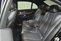 メルセデスベンツ Eクラス E200 ｽﾎﾟｰﾂ ｴｸｽｸﾙｰｼﾌﾞAMGﾗｲﾝｲﾝﾃﾘｱP ﾚｰﾀﾞｰｾｰﾌﾃｨP 1ｵｰﾅｰ 後期型 MEｺﾈｸﾄ 燃費13.1KM 全席ﾋｰﾀｰ黒革 ﾃﾞｨｽﾄﾛ BSM Lﾁｪﾝｼﾞ AMGｴｱﾛ19AW ｷｰﾚｽGO ﾊﾟｰｸﾄﾛ HUD ﾌﾞﾙﾒS ﾏﾙﾁｶﾗｰｱﾝﾋﾞｴﾝﾄ 対話式ﾅﾋﾞ 360ｶﾒﾗ 2年保証