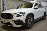 AMG GLB MercedesAMG GLB35 4ﾏﾁｯｸ ｱﾄﾞﾊﾞﾝｽﾄﾞﾊﾟｯｹｰｼﾞ ﾚｰﾀﾞｰｾｰﾌﾃｨP  1ｵ-ﾅ- ｻﾝﾙｰﾌ ﾋｰﾀｰ黒/赤革 対話式ﾅﾋﾞ ﾃﾞｨｽﾄﾛ BSM Lｷｰﾌﾟ AMGｴｱﾛ19AW ｷｰﾚｽGO PTS HUD  地ﾃﾞｼﾞﾅﾋﾞ 360ｶﾒﾗ 新車保証継承可