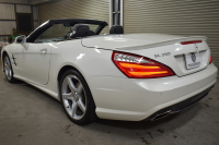 メルセデスベンツ SLクラス SL350 ﾚｰﾀﾞｰｾｰﾌﾃｨP ﾏｼﾞｯｸｽｶｲﾙｰﾌ ｴｱｽｶｰﾌ ﾋｰﾀｰ/ﾍﾞﾝﾁﾚｰﾀｰ黒革 ﾃﾞｨｽﾄﾛ ﾌﾞﾗｲﾝﾄﾞｽﾎﾟｯﾄ Lｷｰﾌﾟ AMGｴｱﾛ19AW ｷｰﾚｽGO PTS ﾌｯﾄﾄﾗﾝｸ 地ﾃﾞｼﾞﾅﾋﾞBｶﾒﾗ 2年保証