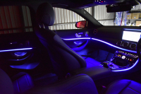 メルセデスベンツ Eクラス E220d AVG ｽﾎﾟｰﾂ ｴｸｽｸﾙｰｼﾌﾞ ﾚｰﾀﾞｰｾｰﾌﾃｨP ﾃﾞｨｰｾﾞﾙ燃費21.0 MEｺﾈｸﾄ ﾊﾟﾉﾗﾏｻﾝﾙｰﾌ 全席ﾋｰﾀｰ黒革 ﾃﾞｨｽﾄﾛ BSM Lﾁｪﾝｼﾞ AMGｴｱﾛ19AW ｷｰﾚｽGO ﾊﾟｰｸﾄﾛ 電動ﾄﾗﾝｸ ﾌﾞﾙﾒｽﾀｰ HUD 地ﾃﾞｼﾞﾅﾋﾞ 360ｶﾒﾗ 2年保証